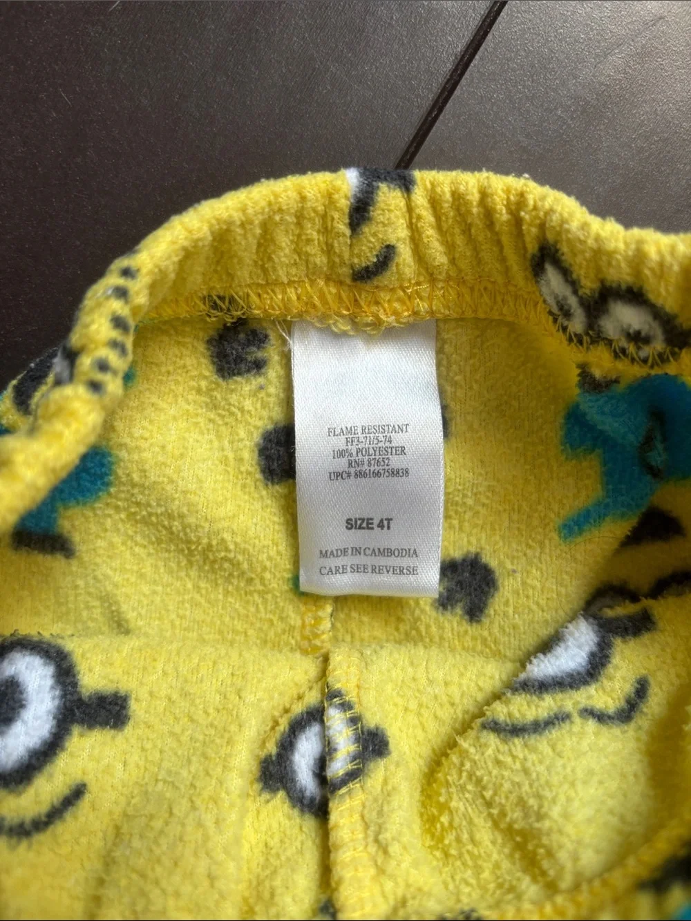 Universal Blue & Yellow Minions Fleece Pajama Set